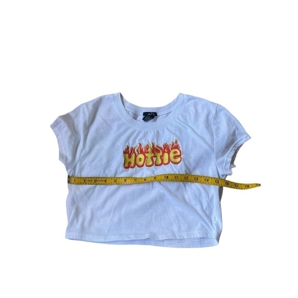 Rue 21 y2k embroidered flame hottie baby crop tee - Picture 4 of 4